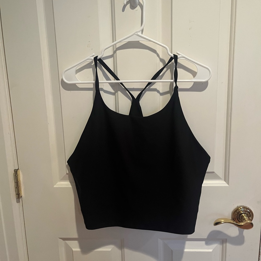 Cropped workout top